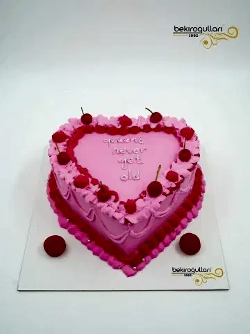 Kalp Model Pembe Naked Cake