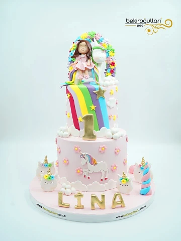 Kız Figür ve Unicorn Pasta