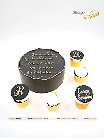 Naked Pasta Ve Konsept Cupcake